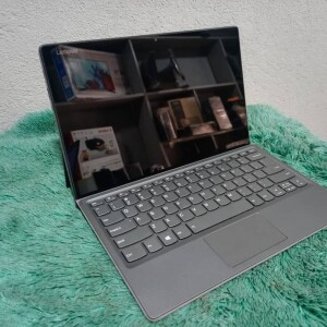 Lenovo idepad 81CG