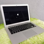 Mac book air année mi 2013