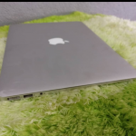 Mac book air année mi 2013